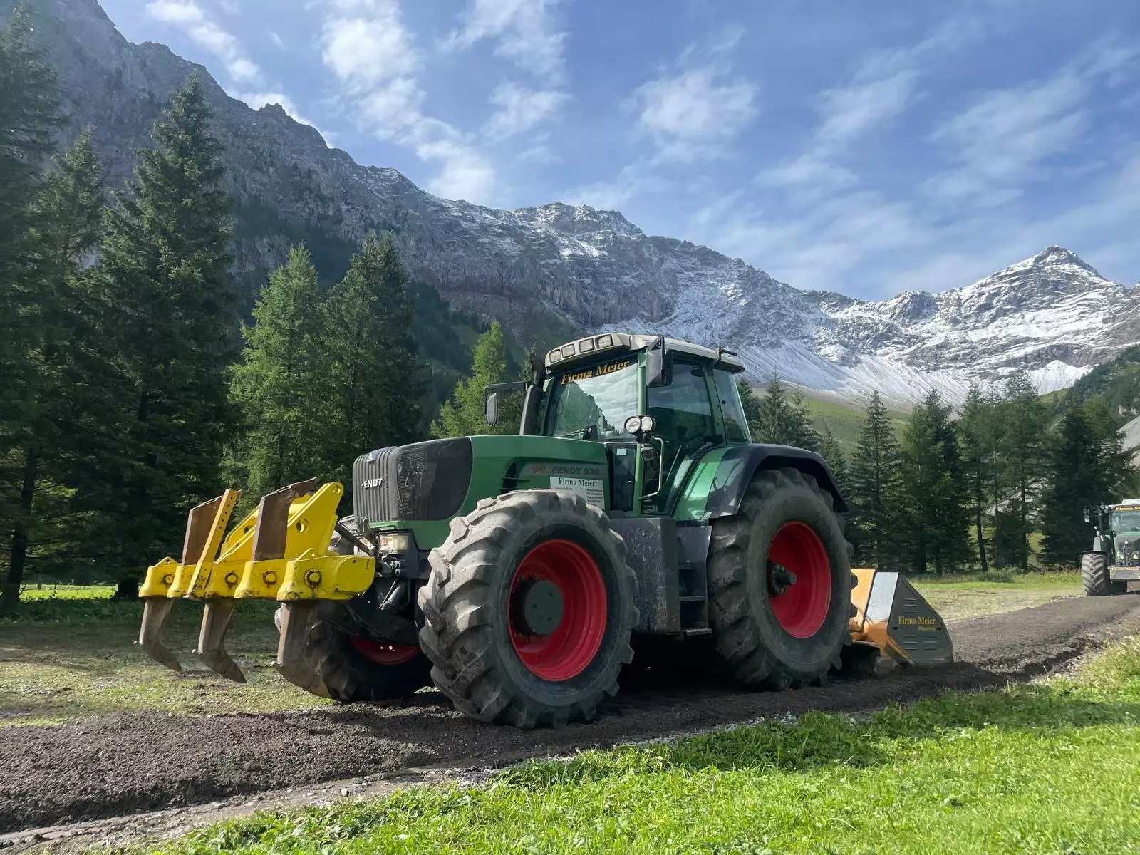 Wegsanierung, Wegpflege, Ausbesserung Schlaglöcher, instandsetzung nach Witterung und Unwetterschäden, Firma Meier Vorarlberg
