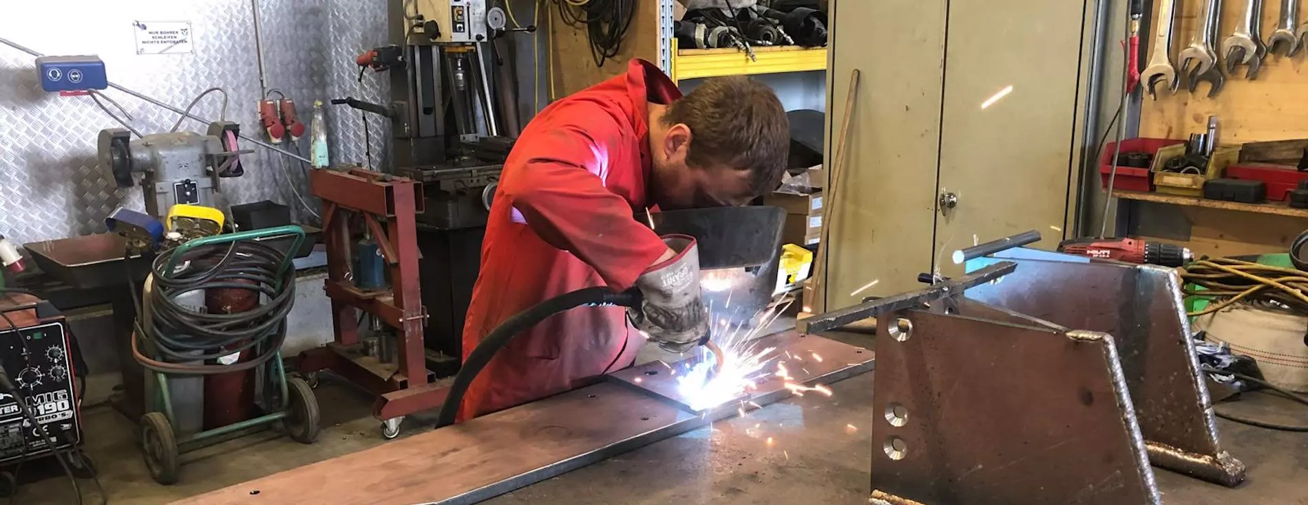 Werkstatt, Firma Meier, Reparatur, Wegsanierung, Forstarbeiten, Stockfräsen, Rekultivierung, Winterdienst, Stabilisierung, Mulchen