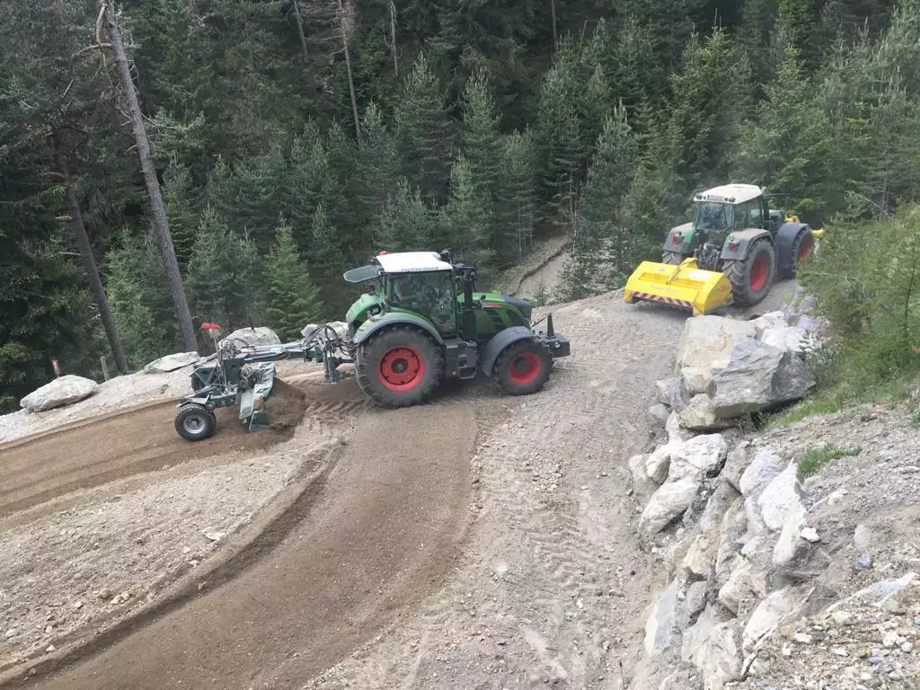 Wegsanierung, Wanderwege, Alpwege, Güterwege, Wegsanierung, Firma Meier, Vorarlberg, Tirol, Allgäu