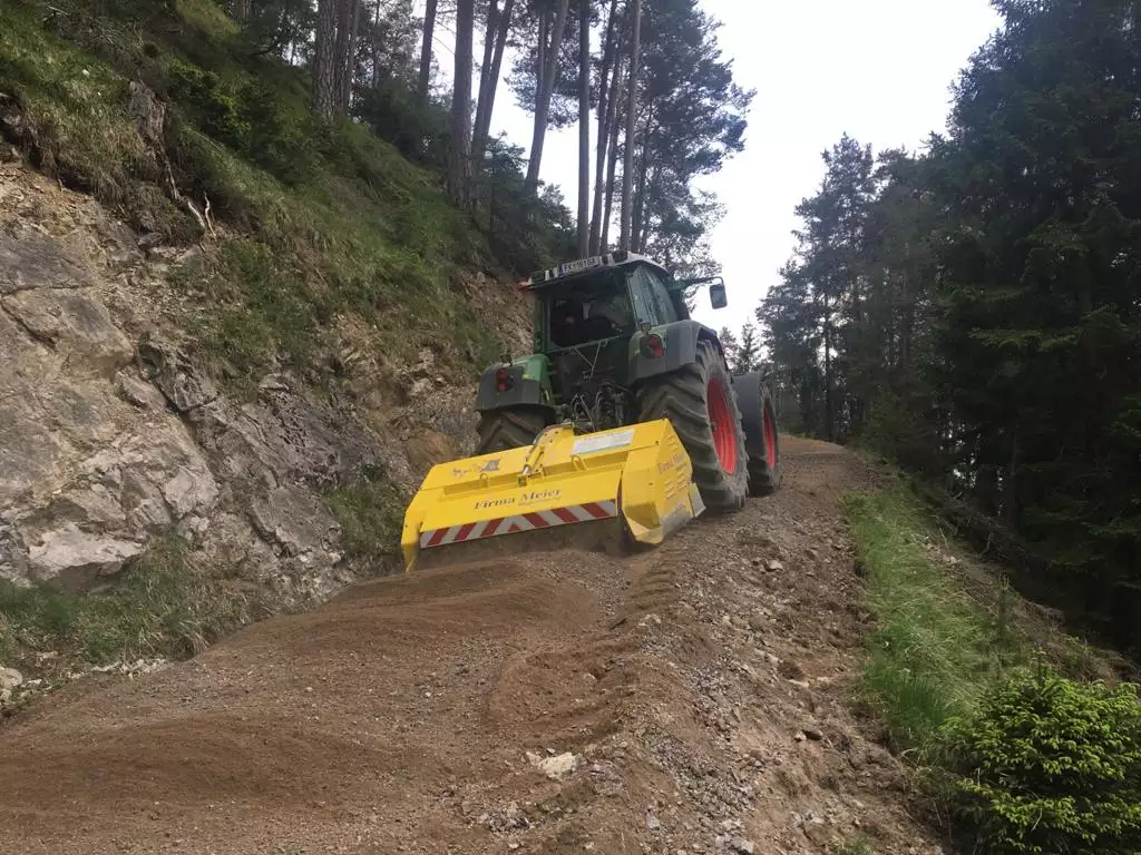 Wegsanierung, Wanderwege, Alpwege, Güterwege, Wegsanierung, Firma Meier, Vorarlberg, Tirol, Allgäu
